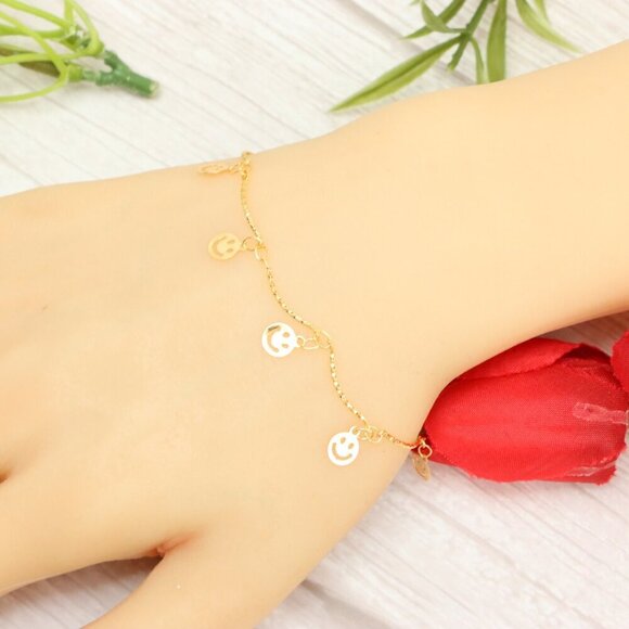 "Trendy Handmade Bracelet – A Thoughtful Gift for Girls & Women | UNVRC1038 - Picture 7 of 10